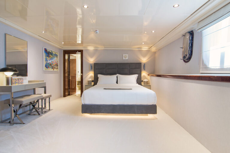 Guest Cabin