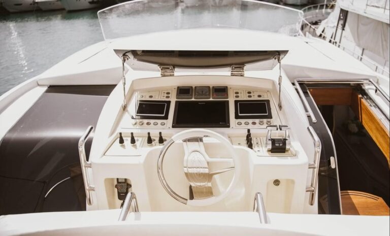 Captains Area