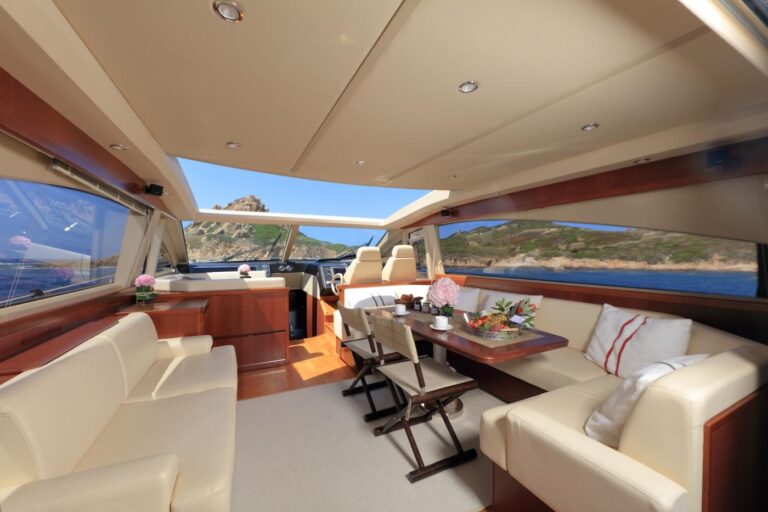 Saloon