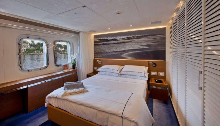 Double Guest Suite