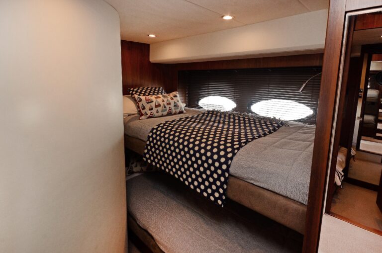 Bunk Cabin