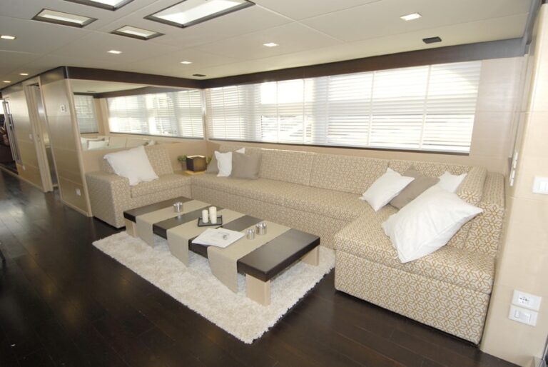 Saloon