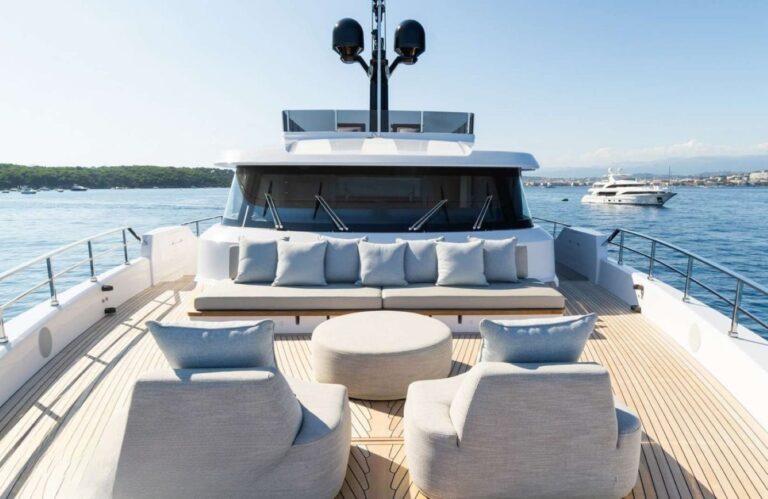 Exterior Relaxation Area