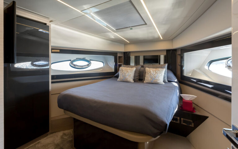 Double Guest Cabin