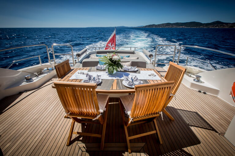 Aft Deck Alfresco Dining