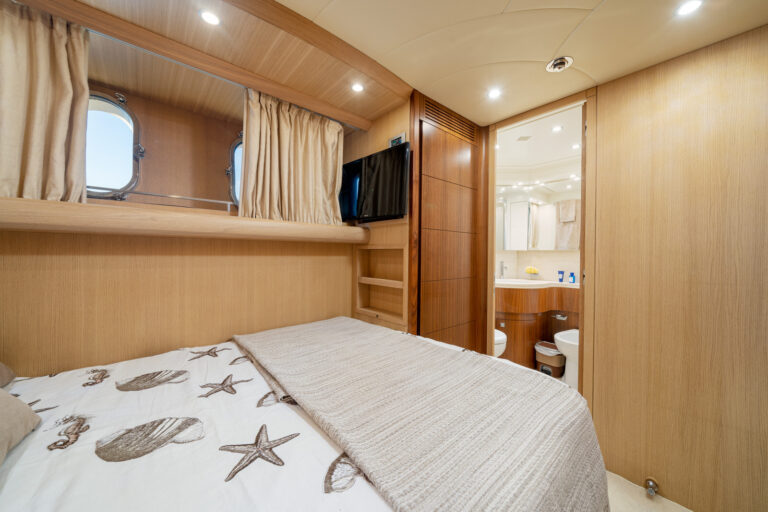 Guest Cabin