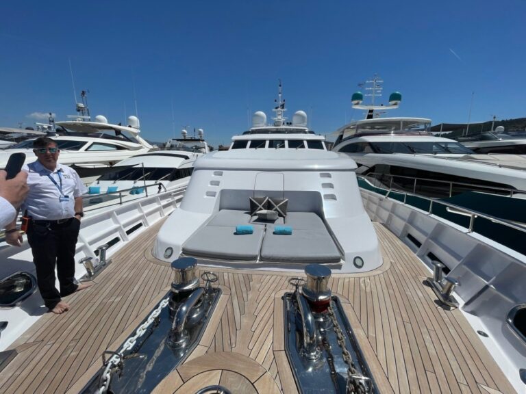 Sundeck