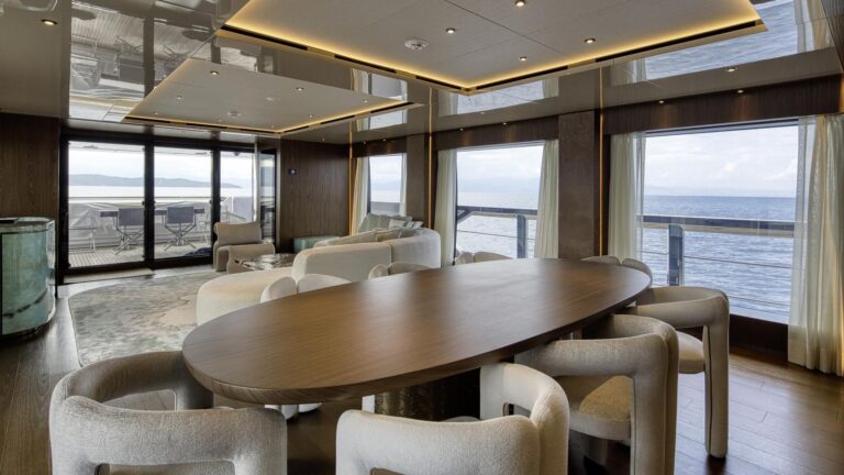 Main Salon Dining