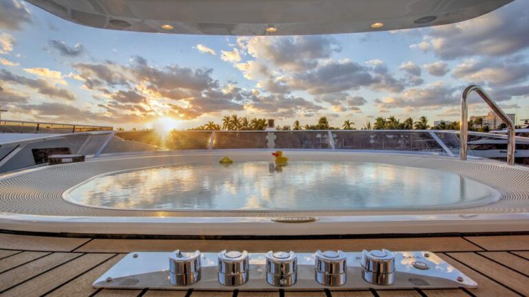 Jacuzzi