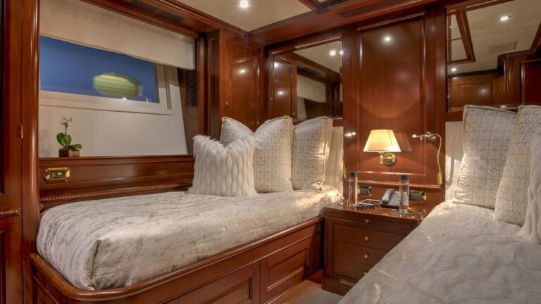 Twin Guest Cabin