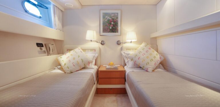 Twin Guest Suite
