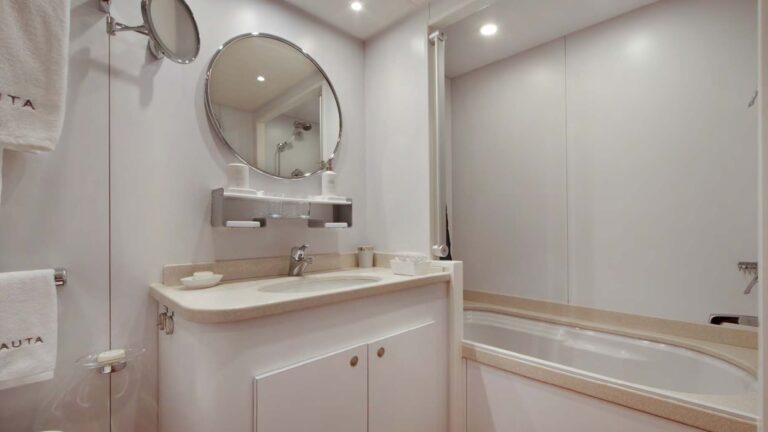 Guest Ensuite
