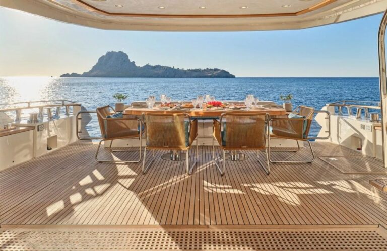 Exterior Dining Area