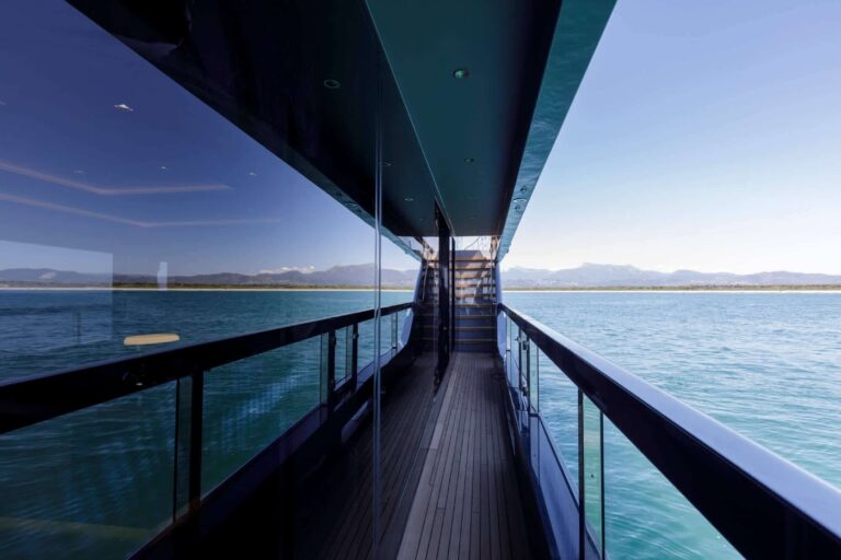 Opendeck With Sea Views