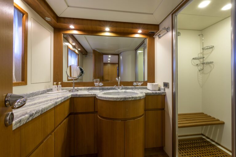Master Ensuite
