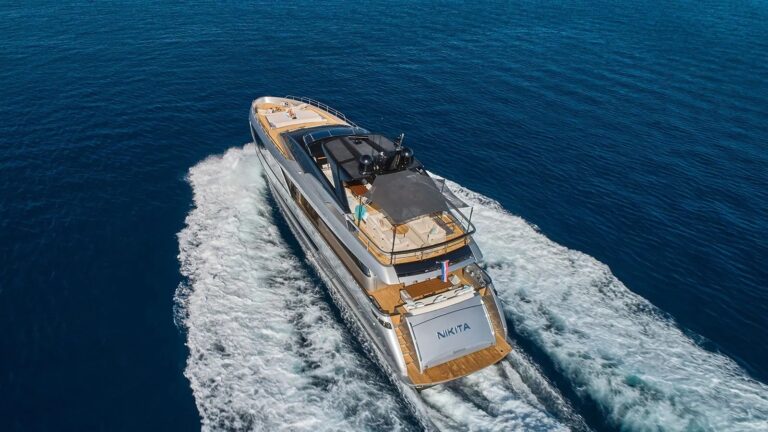 Running Aft View