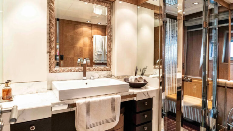 Master Ensuite