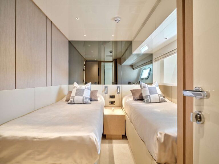 Twin Cabin