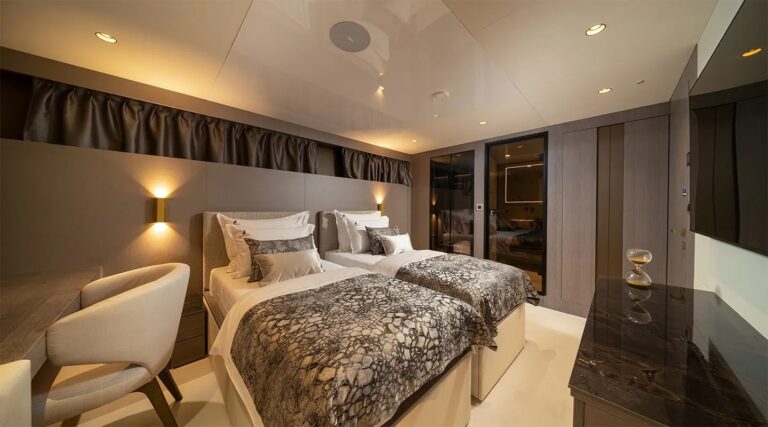 Twin Suite