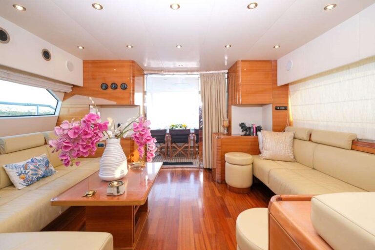 Saloon