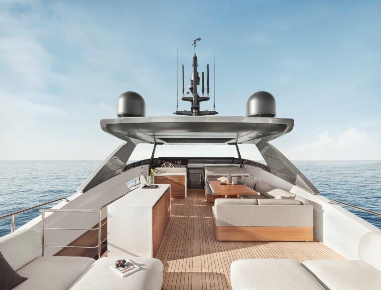 Sun Deck (sistership)