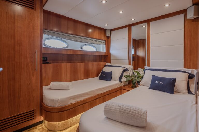 Twin Cabin