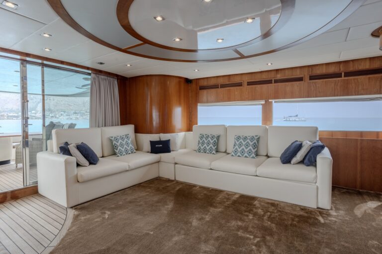 Main Deck Salon