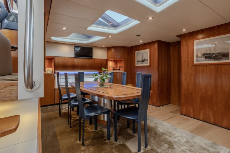 Formal Dining