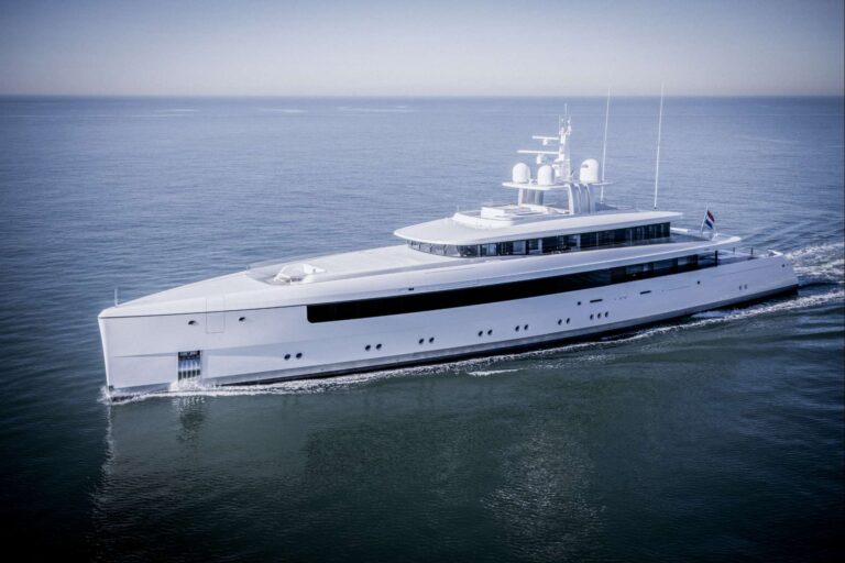 M/Y Najiba