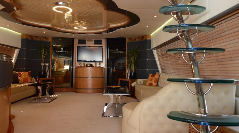 Sophisticated decor