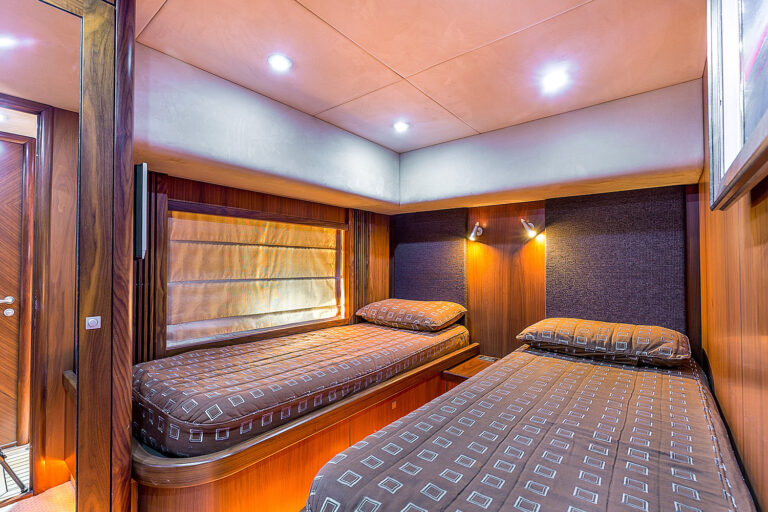 MY OCTAVIA - Twin cabin