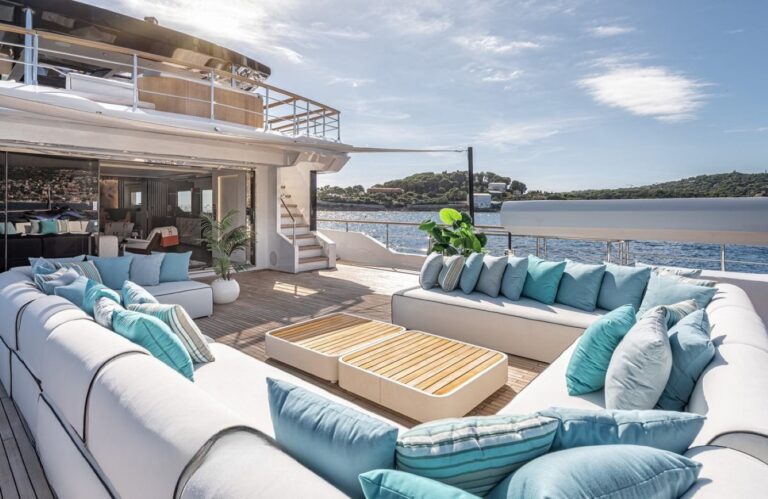 Exterior Relaxation Area