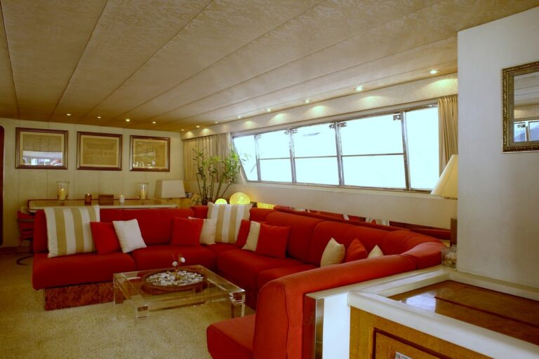 Main Salon