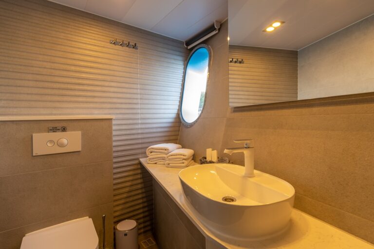 Ensuite Bathroom
