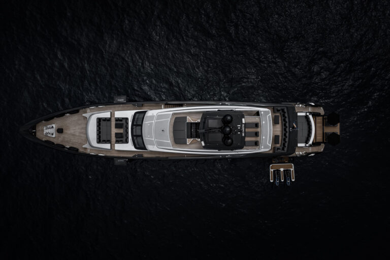 Superyacht OLOKUN
