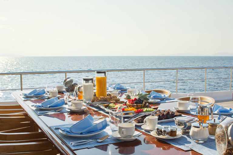 Alfresco Dining
