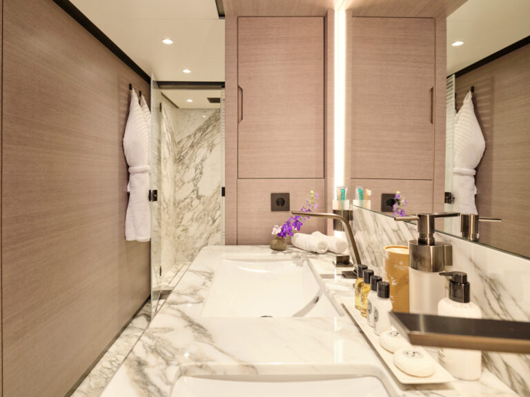 Master Ensuite