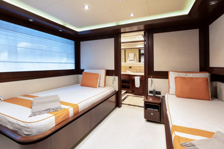 Twin Suite
