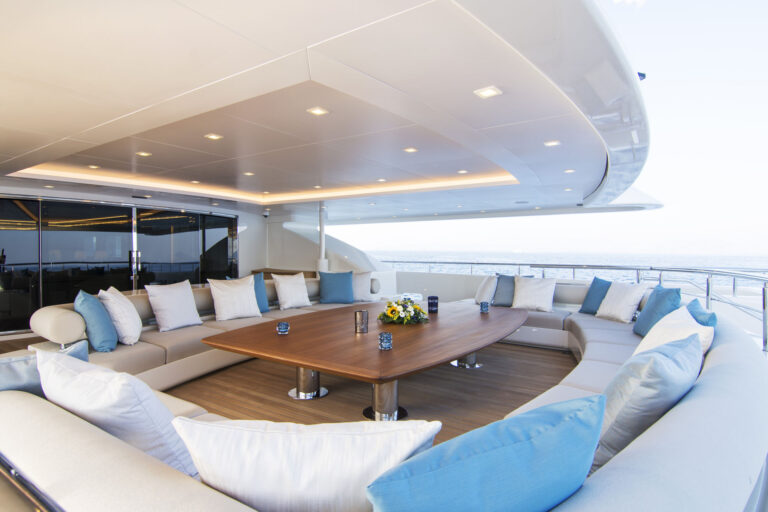Aft Deck Seating