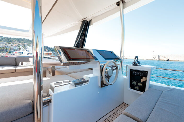 Flybridge