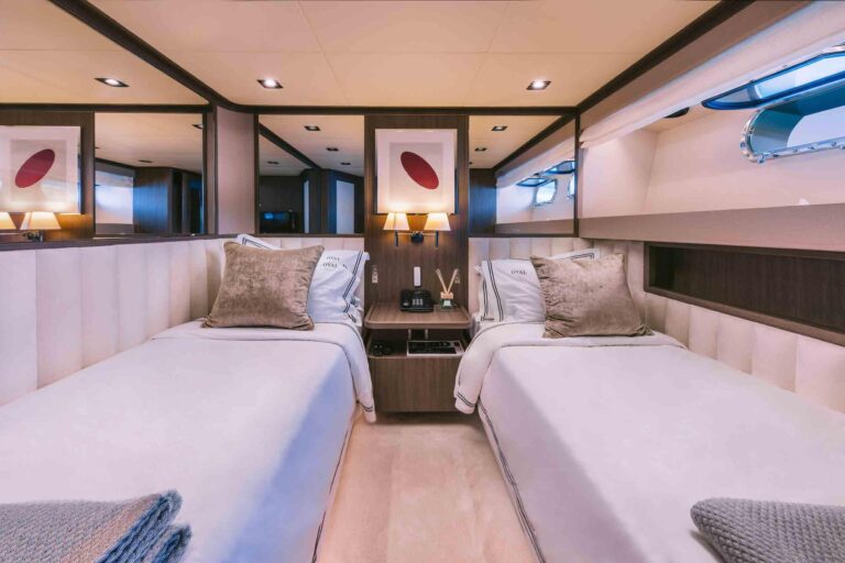 Twin Cabin