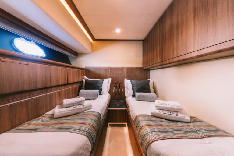 Twin Cabin