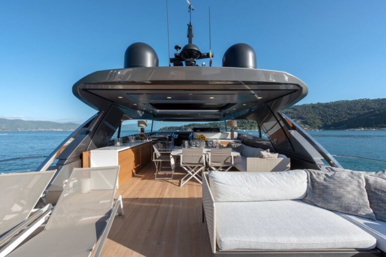 Sundeck
