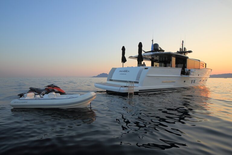 MY PANGEA - Yacht