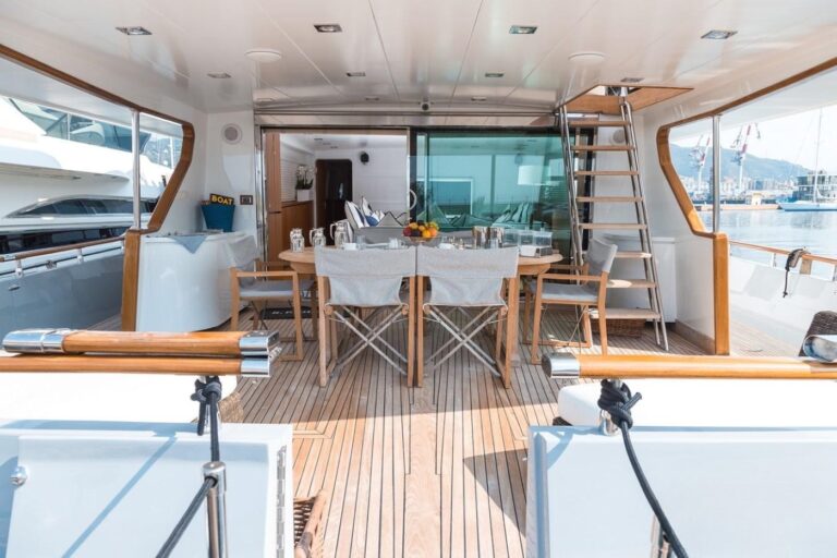 Exterior Dining Area