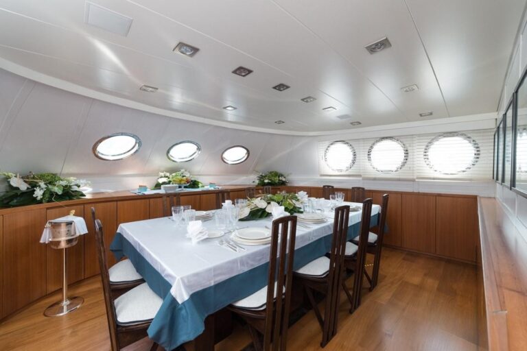 Main Dining