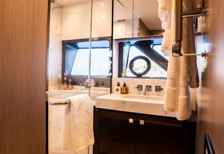 Ensuite bathroom
