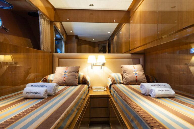 Twin Suite
