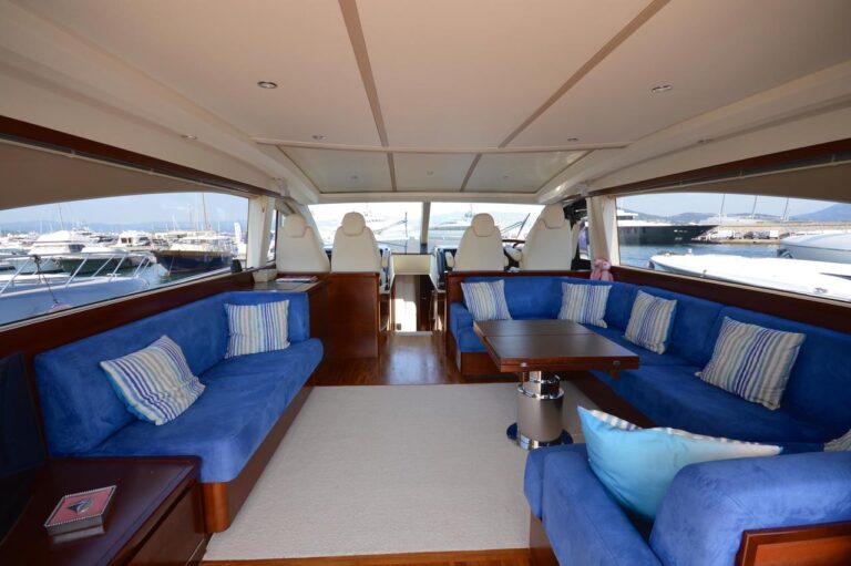 Saloon