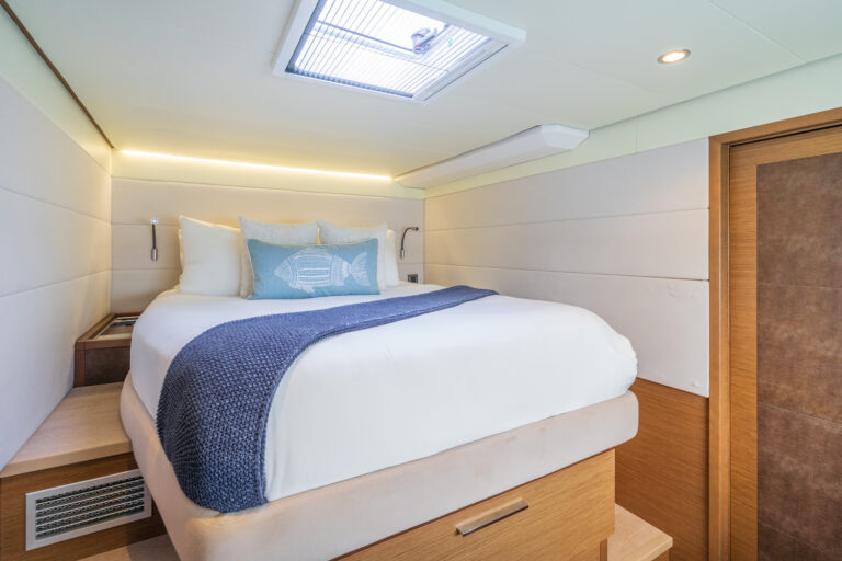 Double Cabin